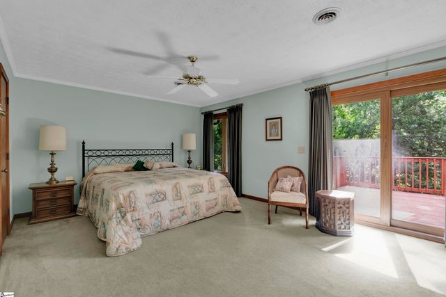 204 Fishbrook Way, Simpsonville, SC 29681