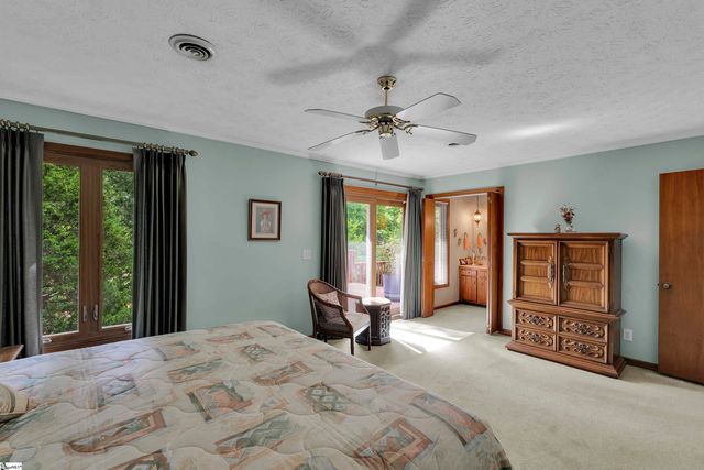 204 Fishbrook Way, Simpsonville, SC 29681