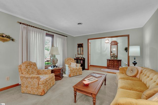 204 Fishbrook Way, Simpsonville, SC 29681