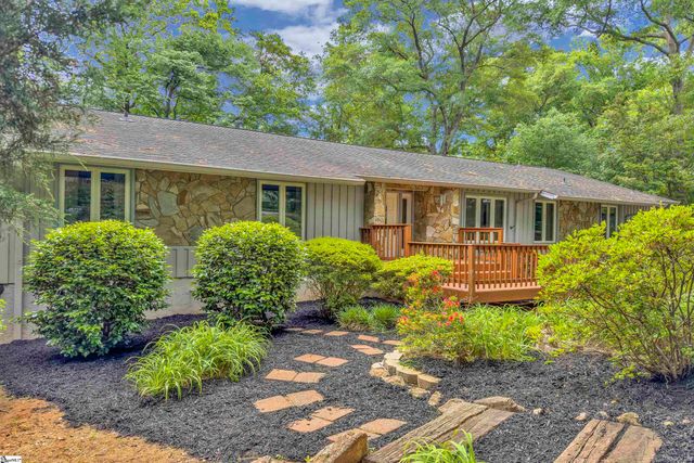 204 Fishbrook Way, Simpsonville, SC 29681