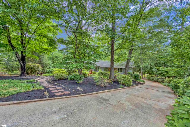 204 Fishbrook Way, Simpsonville, SC 29681