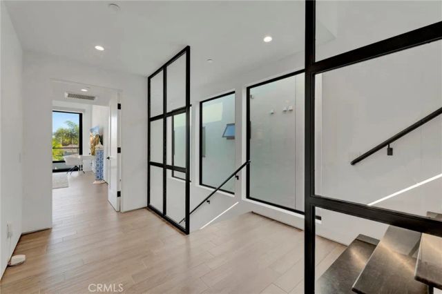 203 Indianapolis Avenue, Huntington Beach, CA 92648