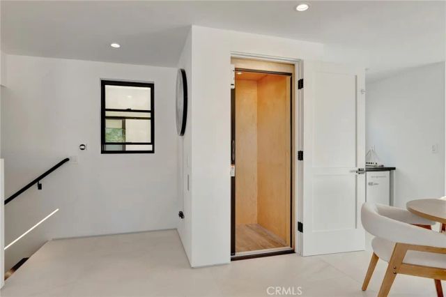 203 Indianapolis Avenue, Huntington Beach, CA 92648