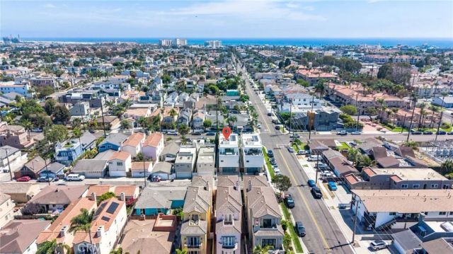203 Indianapolis Avenue, Huntington Beach, CA 92648