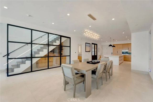 203 Indianapolis Avenue, Huntington Beach, CA 92648
