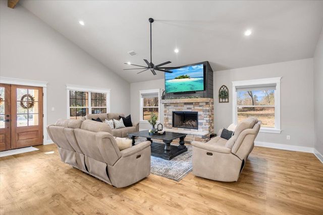 23193 County Road 2169, Troup, TX 75789