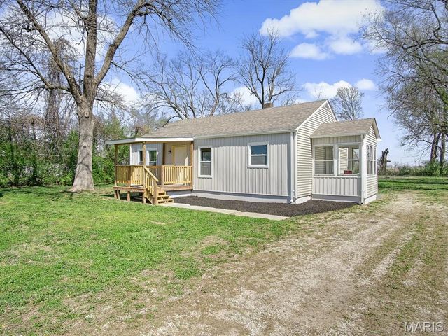 556 McBride Avenue, Dupo, IL 62239
