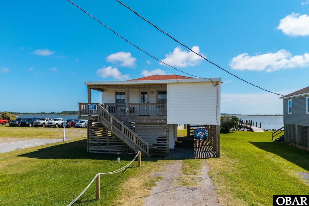 Image 2 of property listing at 7643 S Virginia Dare Trail, Nags Head, NC 27959