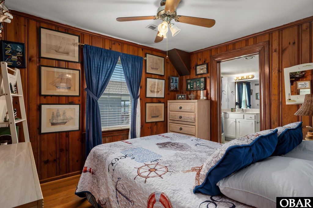 Image 19 of property listing at 7643 S Virginia Dare Trail, Nags Head, NC 27959