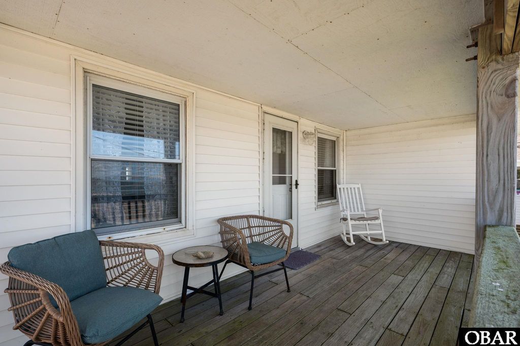Image 3 of property listing at 7643 S Virginia Dare Trail, Nags Head, NC 27959