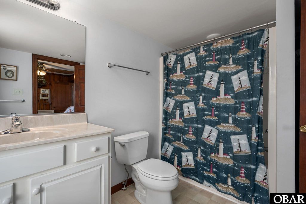 Image 21 of property listing at 7643 S Virginia Dare Trail, Nags Head, NC 27959