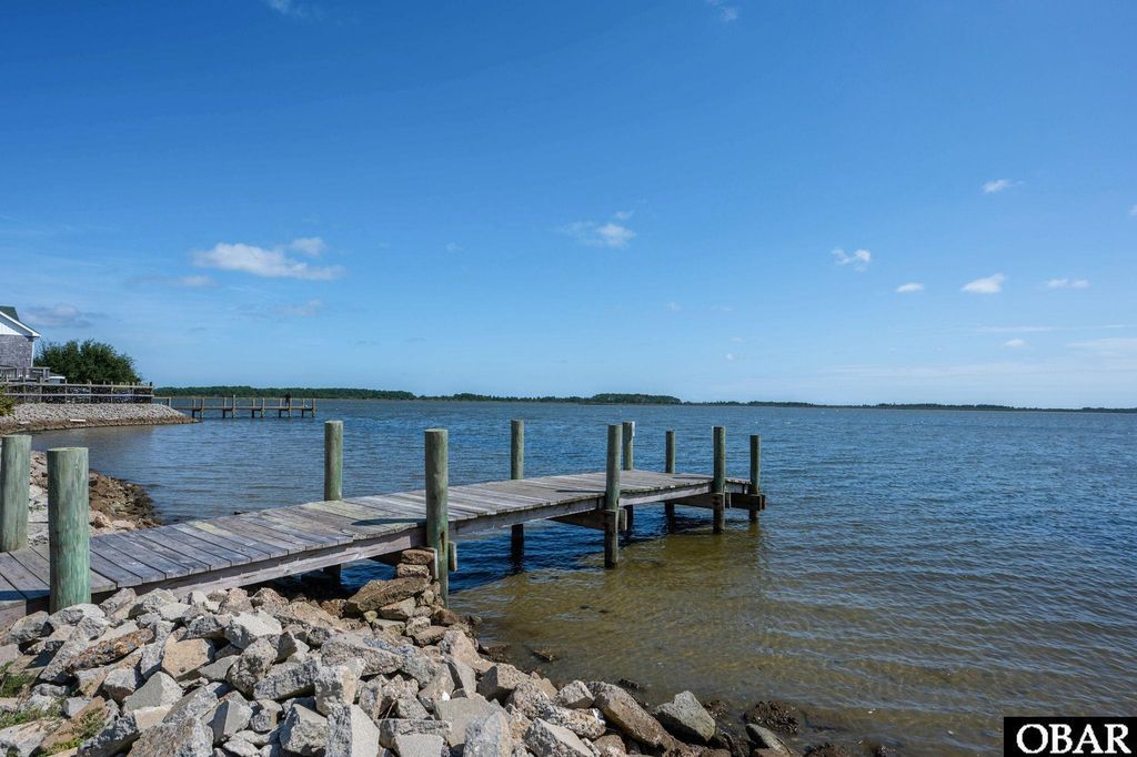 Image 31 of property listing at 7643 S Virginia Dare Trail, Nags Head, NC 27959