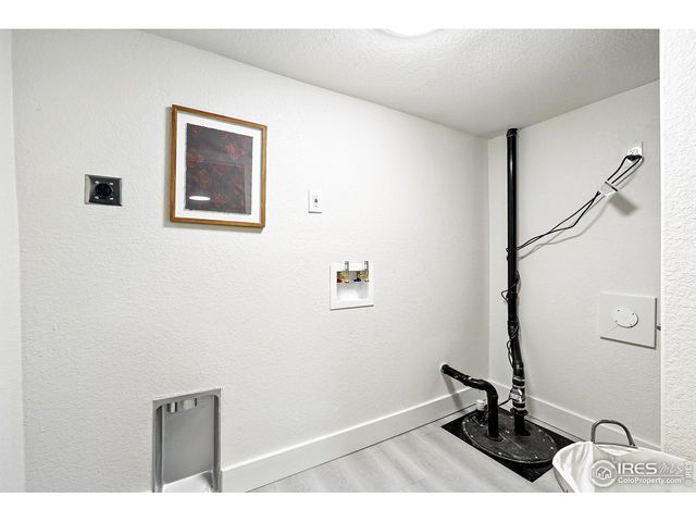 717 E 8th St, Loveland, CO 80537