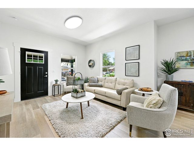 717 E 8th St, Loveland, CO 80537