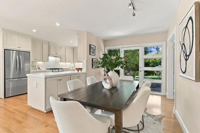 1604 White Oak Way, San Carlos, CA 94070