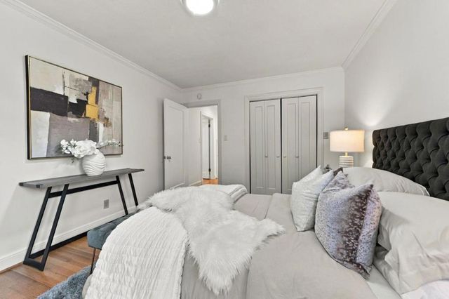 1604 White Oak Way, San Carlos, CA 94070