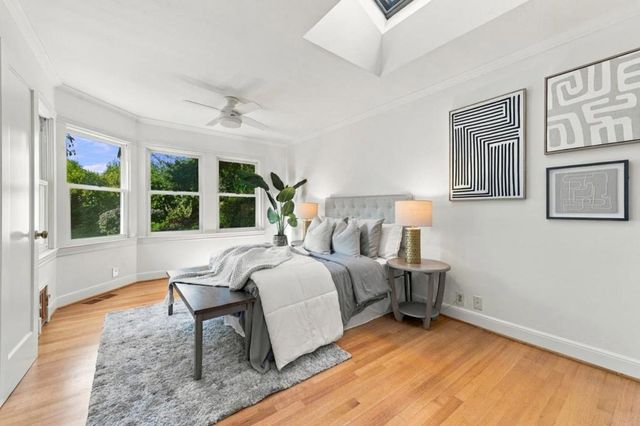 1604 White Oak Way, San Carlos, CA 94070