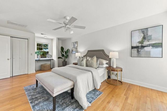 1604 White Oak Way, San Carlos, CA 94070