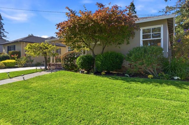 1604 White Oak Way, San Carlos, CA 94070
