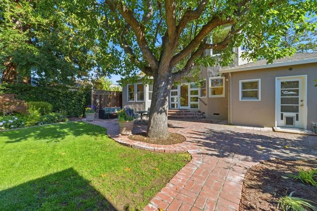 1604 White Oak Way, San Carlos, CA 94070