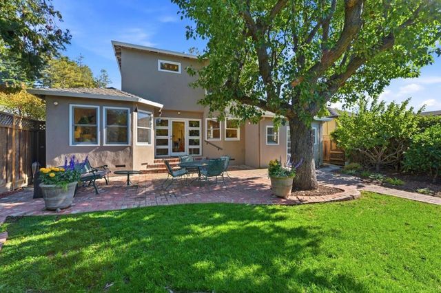 1604 White Oak Way, San Carlos, CA 94070