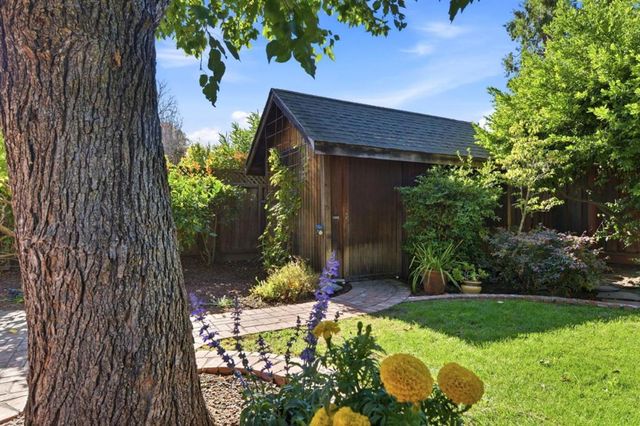 1604 White Oak Way, San Carlos, CA 94070