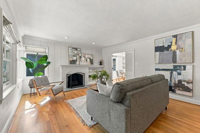 1604 White Oak Way, San Carlos, CA 94070