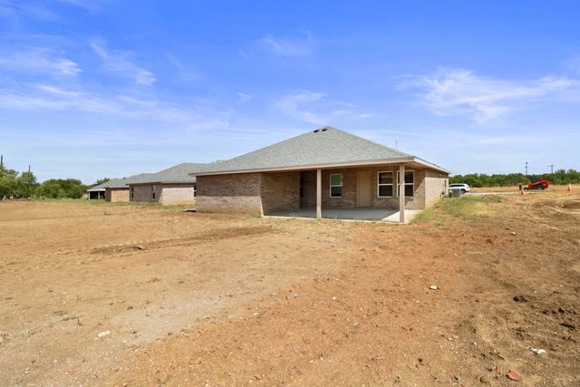 900 Bella Boulevard, Coleman, TX 76834