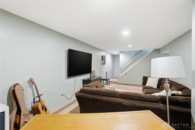 9735 Sheehan Road, Dayton, OH 45458