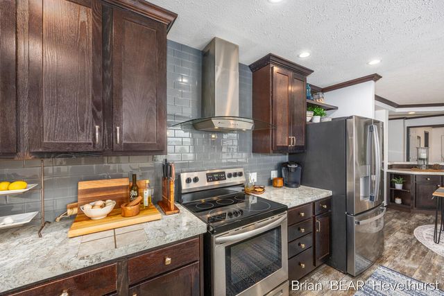 11700 Danton Drive, Allendale, MI 49401