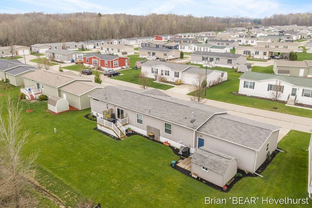 11700 Danton Drive, Allendale, MI 49401