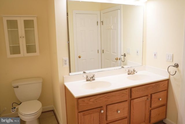 46566 RIVER MEADOWS TER, Sterling, VA 20165
