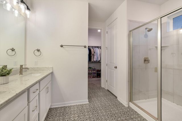 737 Leeward PASS, Leander, TX 78641