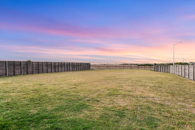 737 Leeward PASS, Leander, TX 78641