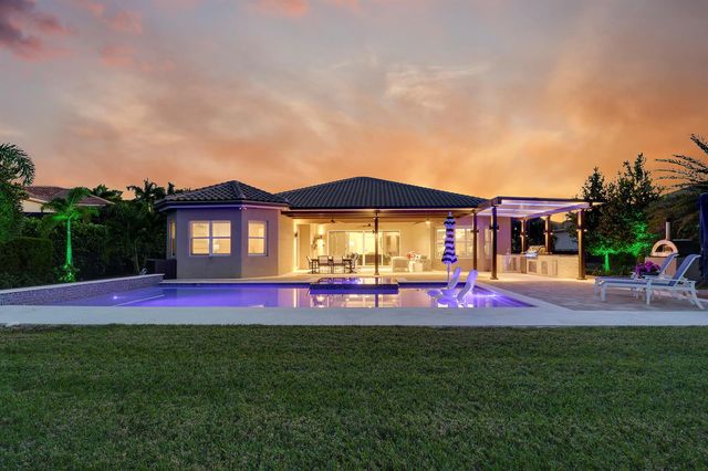 7754 Maywood Crest Drive, West Palm Beach, FL 33412