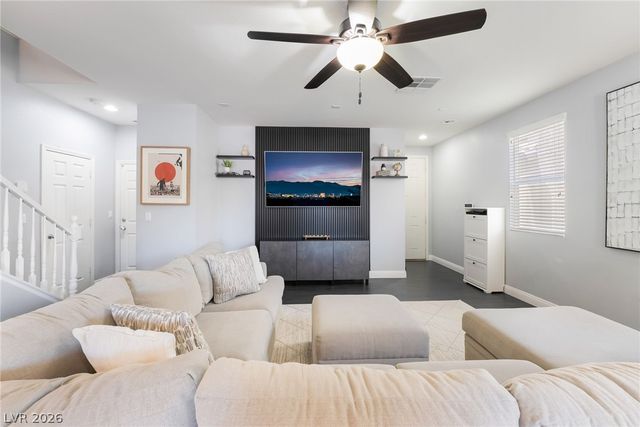 10618 Tealbrook Street, Las Vegas, NV 89179