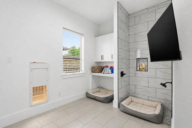1432 Bingle Road, Houston, TX 77055