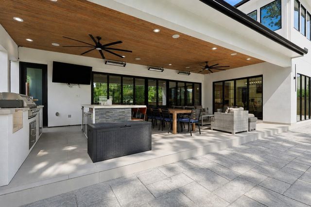 1432 Bingle Road, Houston, TX 77055
