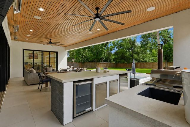 1432 Bingle Road, Houston, TX 77055