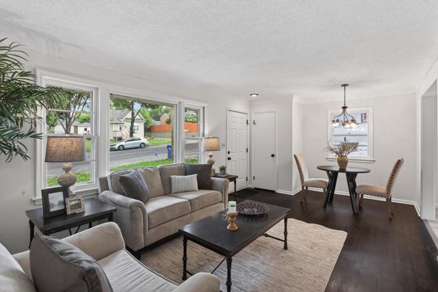 558 Arlington Avenue E, Saint Paul, MN 55130