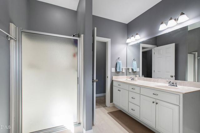 450 Windgate Drive, Clayton, NC 27527