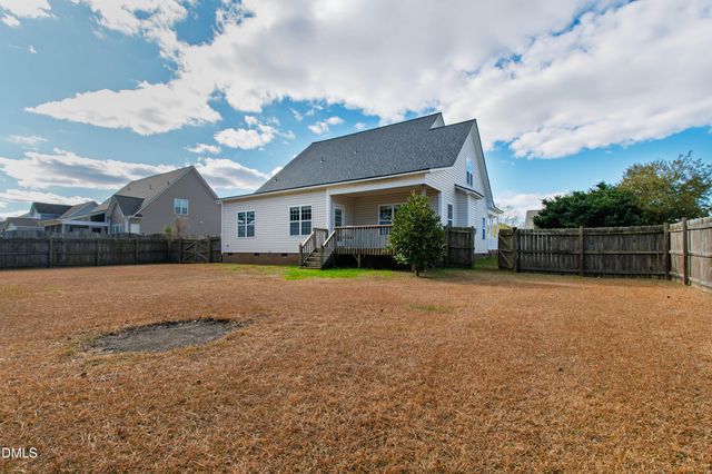 450 Windgate Drive, Clayton, NC 27527