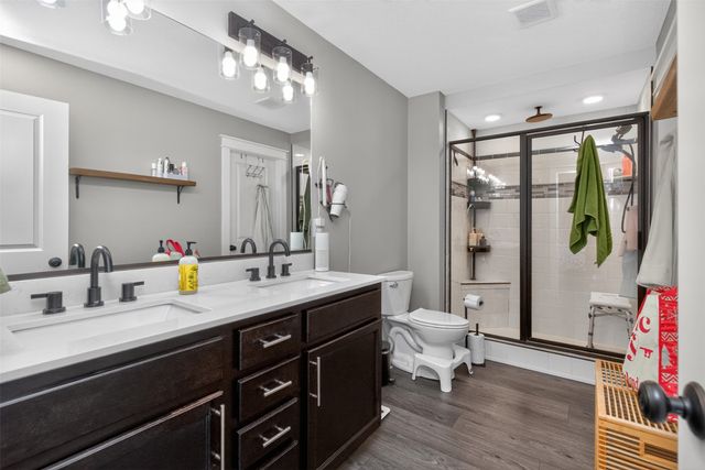 1601 Reinhart Drive NW, Ankeny, IA 50023