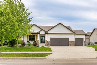 1601 Reinhart Drive NW, Ankeny, IA 50023