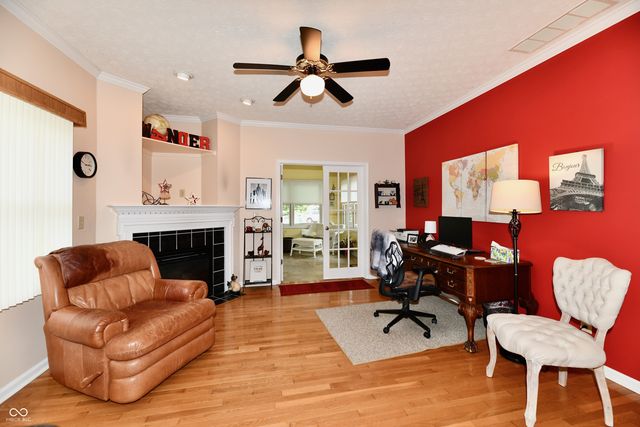 5705 Kensington Way S, Plainfield, IN 46168
