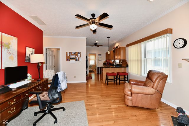 5705 Kensington Way S, Plainfield, IN 46168