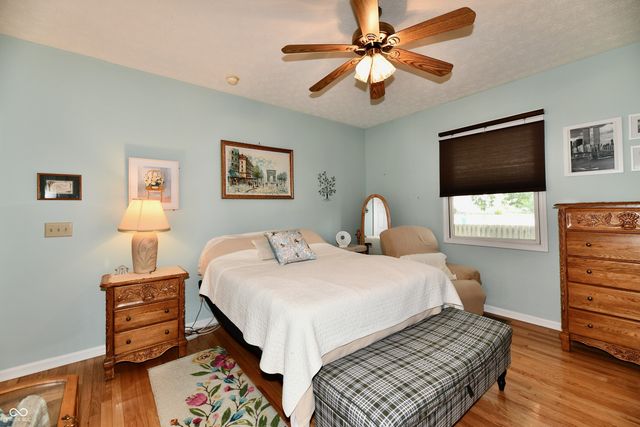 5705 Kensington Way S, Plainfield, IN 46168