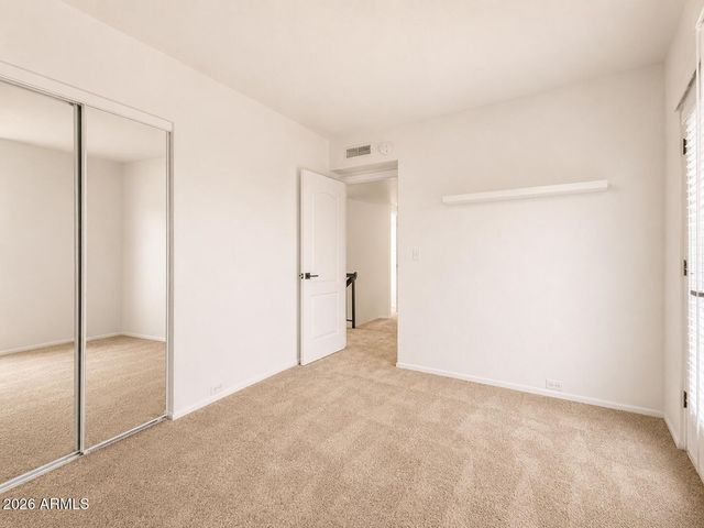 735 E NORTH Lane 2, Phoenix, AZ 85020