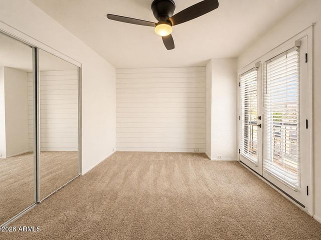 735 E NORTH Lane 2, Phoenix, AZ 85020