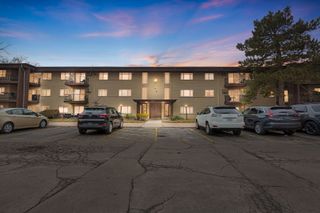 525 S Cleveland Avenue 208, Arlington Heights, IL 60005